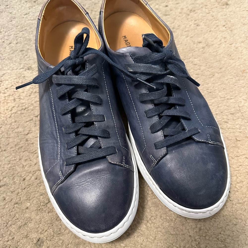 Magnanni men’s real leather sneakers